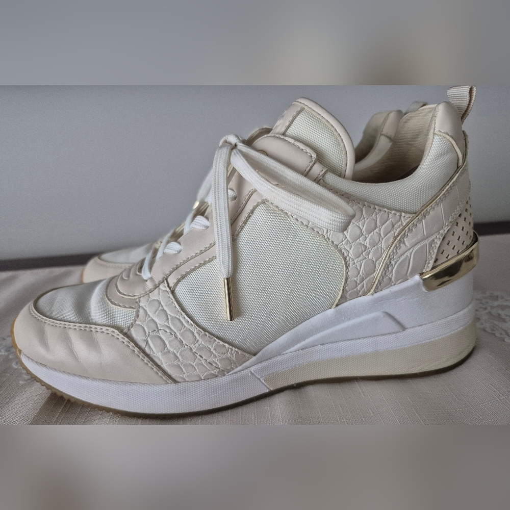 Michael Kors Cream and Gold Sneakers
